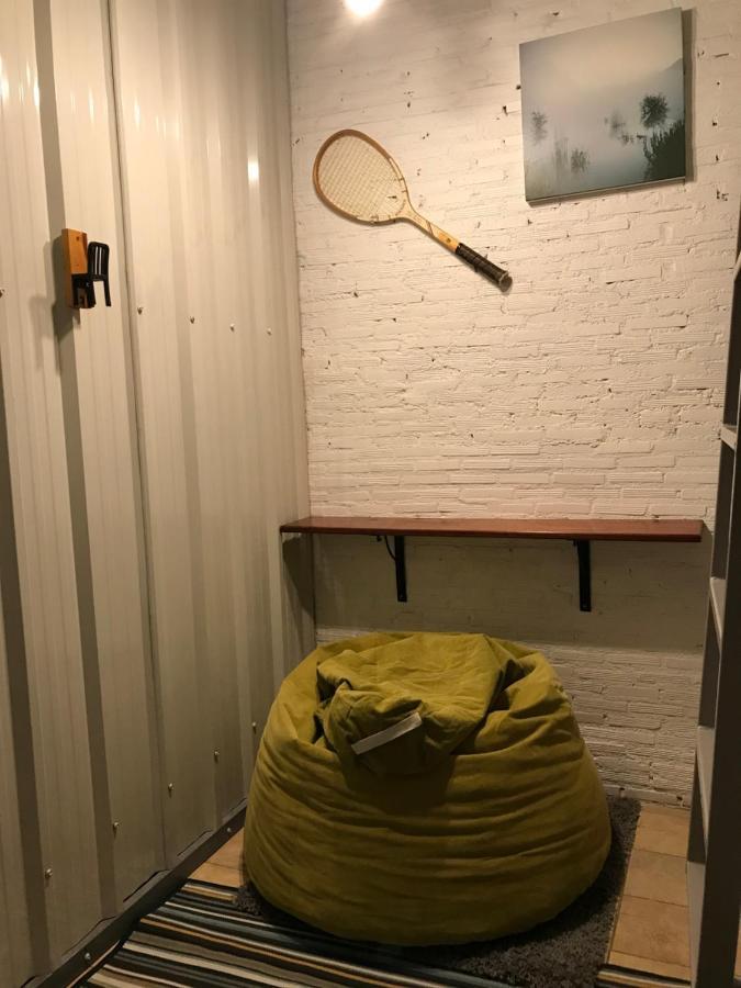 Nesuto Hostel Ramkamhaeng 52 Bangkok Bagian luar foto